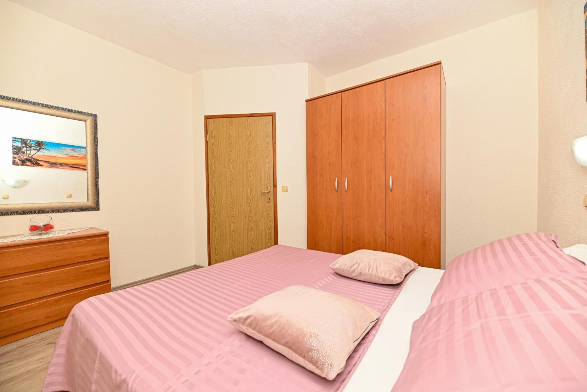 Apartments Patricia Trogir Zewnętrze zdjęcie