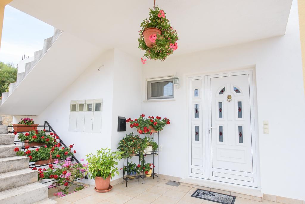 Apartments Patricia Trogir Zewnętrze zdjęcie