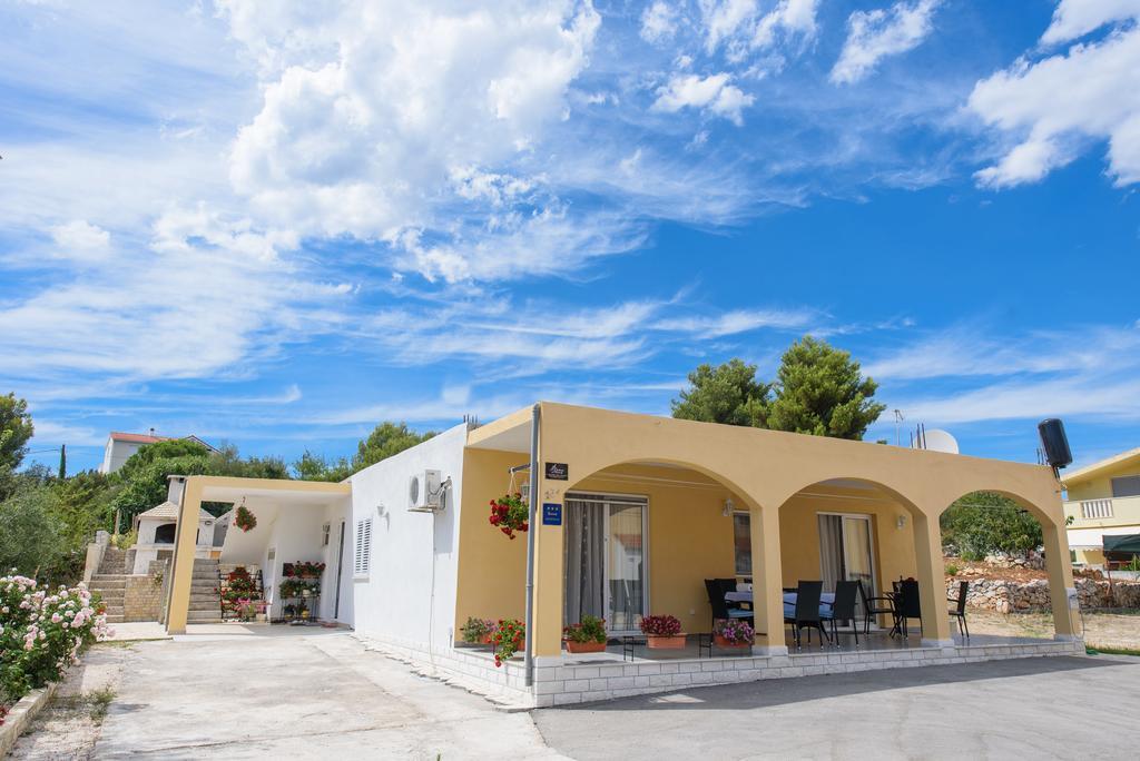 Apartments Patricia Trogir Zewnętrze zdjęcie