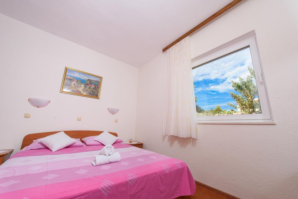 Apartments Patricia Trogir Zewnętrze zdjęcie