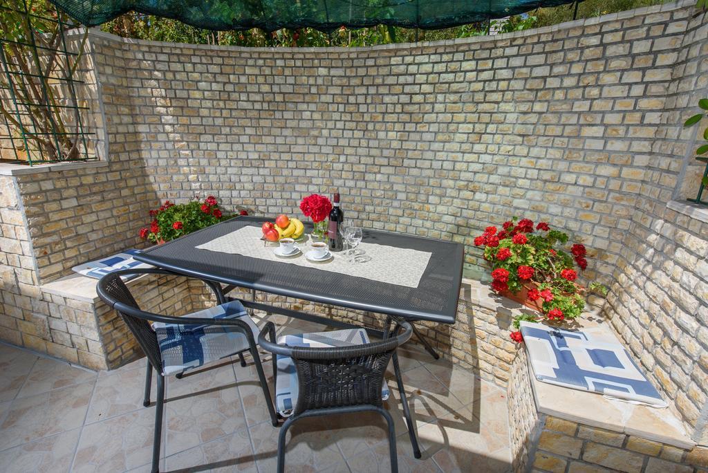 Apartments Patricia Trogir Zewnętrze zdjęcie